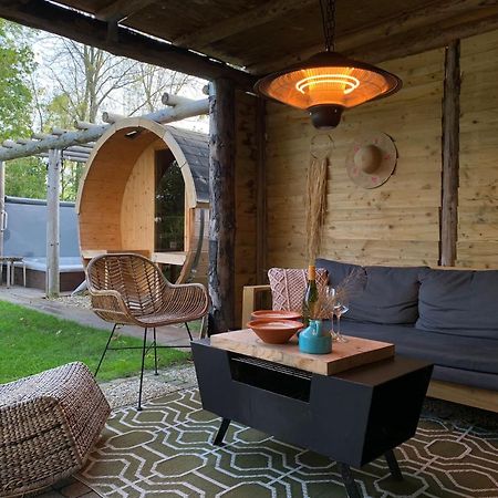"Zeelandzon" Holiday Home By The Lake With Jacuzzi And Sauna Herkingen Экстерьер фото
